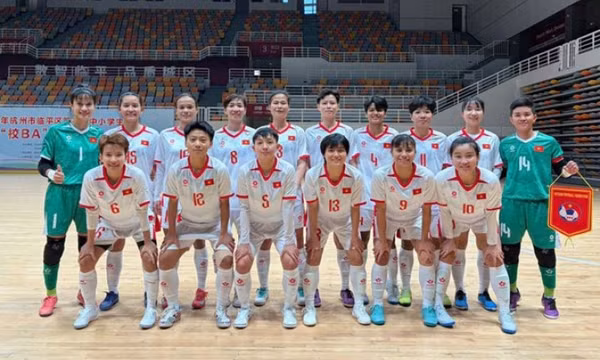 Tuyển futsal nữ Việt Nam hòa tuyển Trung Quốc trong trận giao hữu
