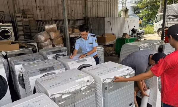 Phát hiện kho máy giặt, máy điều hòa không khí nhập khẩu trái phép