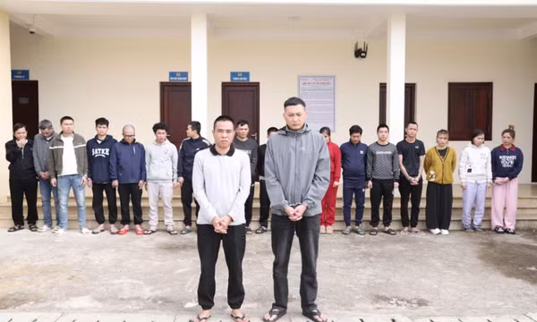 Triệt phá đường dây lừa đảo xuyên quốc gia, bắt 22 đối tượng