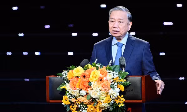 “Hồ Chí Minh - Hành trình khát vọng 2025”: Lan tỏa khát vọng vươn xa
