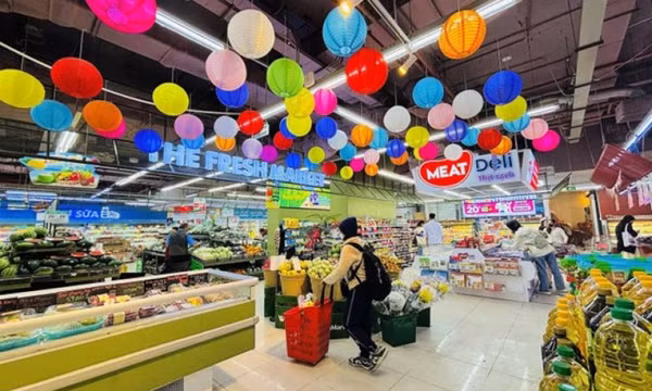 Kích cầu nội địa để đạt mục tiêu tăng trưởng