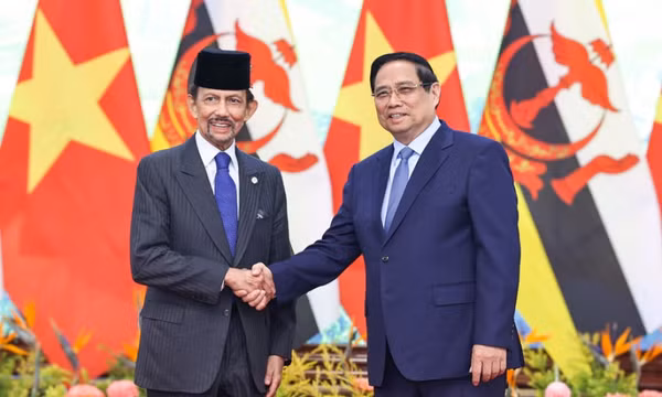 Thủ tướng Phạm Minh Chính hội kiến Quốc vương Brunei