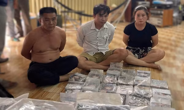 Phá đường dây ma túy xuyên quốc gia giao dịch 1.500 tỉ đồng, bắt 37 đối tượng
