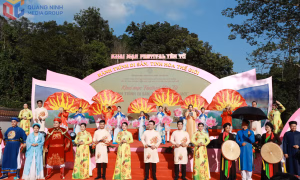 Khai mạc Festival Yên Tử “Hành trình di sản - Tinh hoa thế giới”