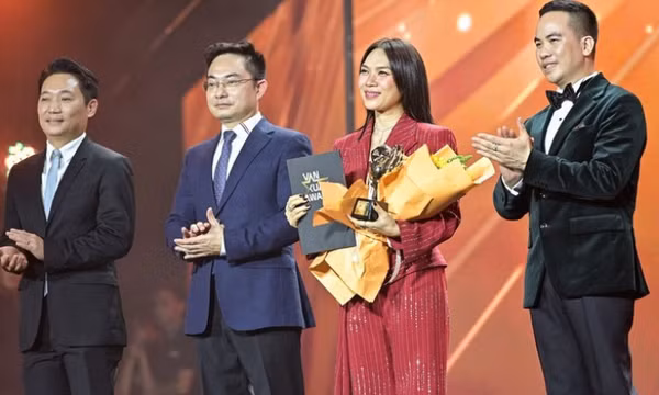 Mỹ Tâm nhận giải thành tựu trọn đời, Nguyễn Văn Chung là nhà soạn nhạc quảng cáo của năm