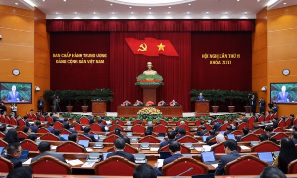 Thông cáo báo chí ngày làm việc thứ nhất Hội nghị Trung ương 15, khoá XIII