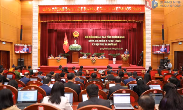 Khai mạc Kỳ họp thứ 34 HĐND tỉnh khóa XIV