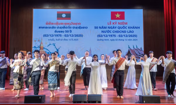 Trường Đại học Hạ Long tổ chức kỷ niệm 50 năm Ngày Quốc khánh nước Cộng hòa Dân chủ Nhân dân Lào
