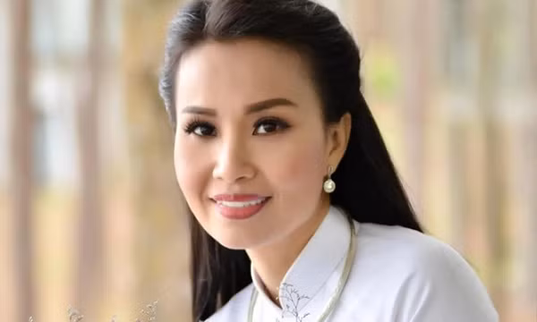 Cuộc sống kín tiếng của ca sĩ Cẩm Ly