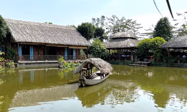 Miền quê đưa khách 'du hành' về quá khứ