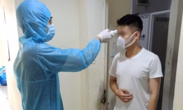Sống cùng F0, làm sao để tránh bị lây nhiễm?