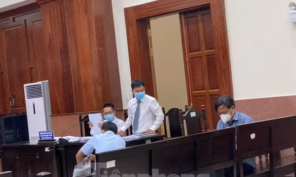 Chủ tịch UBND tỉnh Bình Thuận thua kiện người dân