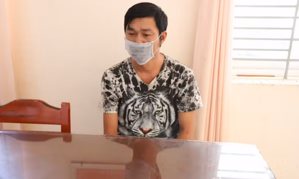 Mất mạng vì hất rượu vào mặt bạn nhậu