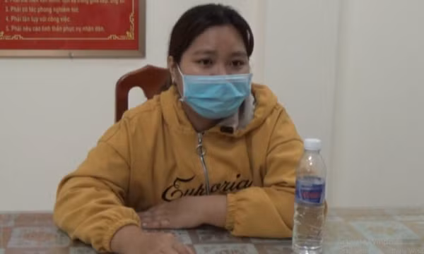 Bạn trai không được ngủ ở nhà, cháu gái đâm chết dượng rể