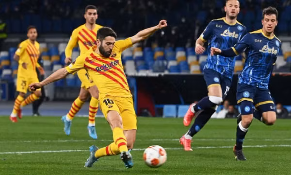Barca xử đẹp Napoli tại Europa League