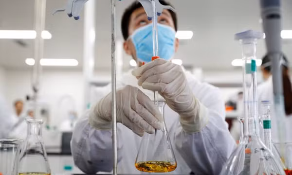 Nhóm chuyên gia Trung Quốc phát hiện kháng thể chống Omicron