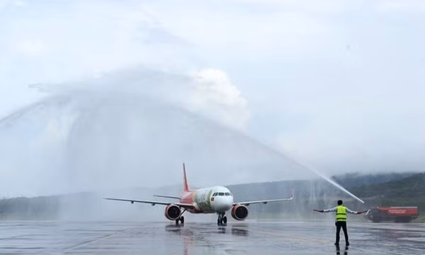 Việt Nam mở lại tất cả các đường bay quốc tế từ 15-2 tới