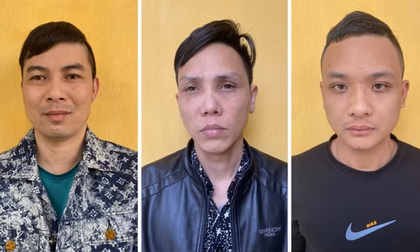 Khởi tố 3 đối tượng dùng thuốc trừ sâu để đòi nợ