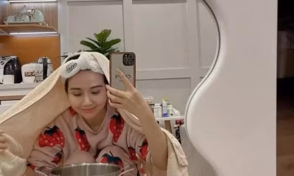 Lương Thu Trang, Minh Hằng và dàn sao Việt liên tiếp mắc COVID-19
