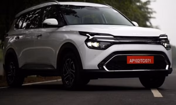 Suzuki Ertiga tái mặt vì mẫu MPV đẹp hơn Mitsubishi Xpander có giá 391 triệu