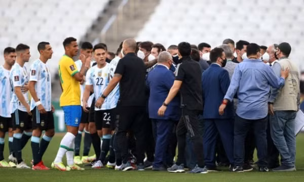 FIFA cấm thi đấu 4 tuyển thủ Argentina ở vòng loại World Cup