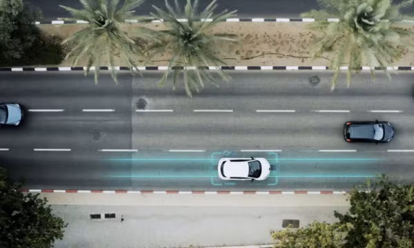 Xây dựng tuyến đường dài 1,6 km có khả năng sạc xe điện tại Mỹ