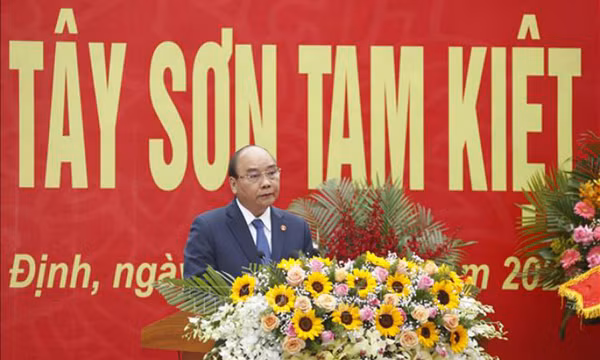 Chủ tịch nước dự Lễ khánh thành Đền thờ Tây Sơn Tam kiệt