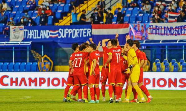 Đánh bại U23 Thái Lan, U23 Việt Nam đối đầu Timor Leste ở bán kết