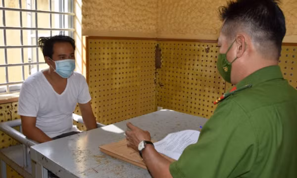 Chém đứt lìa bàn tay đồng nghiệp vì mâu thuẫn cá nhân