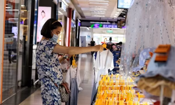 Kích cầu tiêu dùng nội địa - mũi nhọn để khôi phục kinh tế