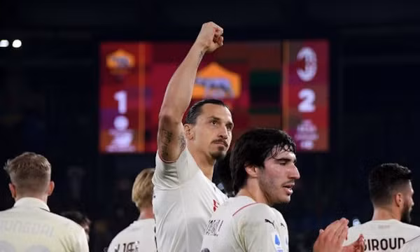 Ibrahimovic gieo sầu cho Mourinho