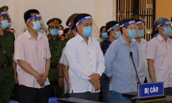 Xét xử nguyên Chủ tịch và Phó Chủ tịch UBND TP Trà Vinh cùng các đồng phạm