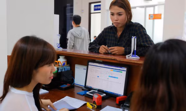 Điều kiện hưởng chính sách về hưu theo diện tinh giản biên chế