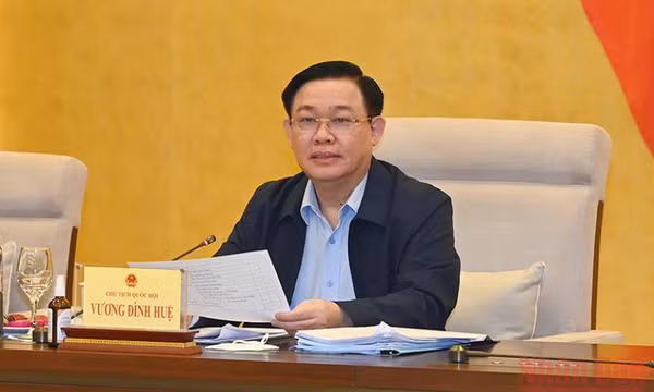 Chủ tịch Quốc hội yêu cầu chuẩn bị kỹ lưỡng, đúng quy định các nội dung trình Quốc hội tại kỳ họp bất thường