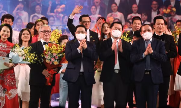 600 đại biểu, văn nghệ sỹ dự 'Hội nghị Diên Hồng' của ngành văn hóa