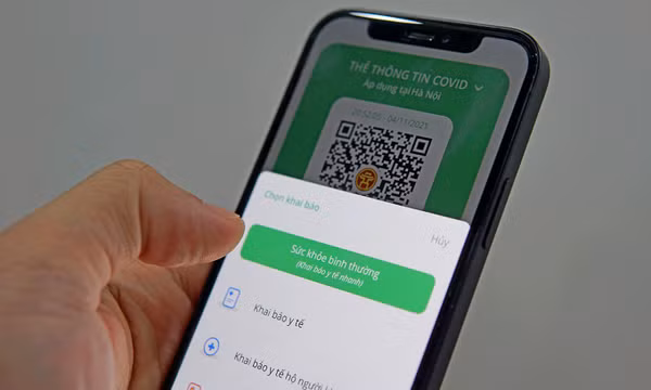 PC-Covid cho quét QR offline, khai báo y tế 'một chạm'