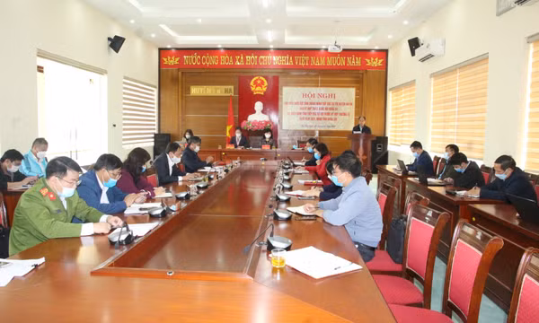 Đại biểu Quốc hội và Đại biểu HĐND tỉnh tiếp xúc cử tri huyện Hải Hà