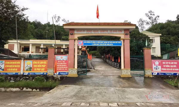 Trục lợi tiền hỗ trợ thiên tai, thêm một quan xã ở Nghệ An bị khởi tố