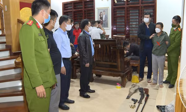 Trùm đường dây lô đề tàng trữ nhiều súng đạn