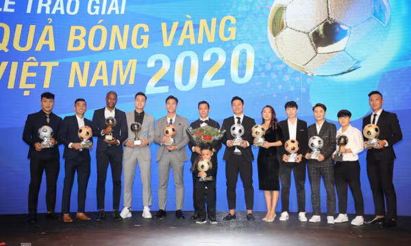 Quả Bóng Vàng Việt Nam cắt bớt danh hiệu