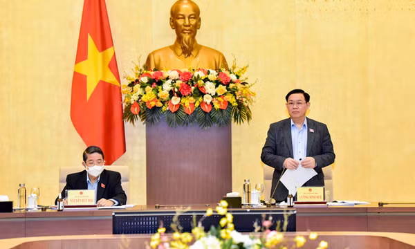 Chủ tịch Quốc hội chủ trì buổi làm việc về chính sách tài chính, tiền tệ hỗ trợ phục hồi kinh tế
