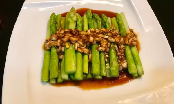 Bệnh nhân tiểu đường nên ăn rau gì để ổn định đường huyết?