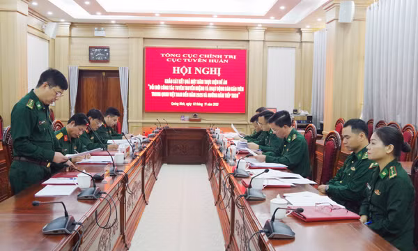 Khảo sát công tác tuyên truyền miệng, hoạt động báo cáo viên tại BĐBP Quảng Ninh