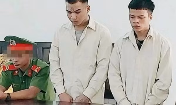 Bản án trừng phạt 2 thanh niên khống chế, hiếp dâm cô bé dưới 15 tuổi