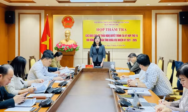 Ban Pháp chế HĐND tỉnh họp thẩm tra các báo cáo, tờ trình, dự thảo nghị quyết