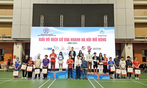 Quảng Ninh giành 5 HCV tại Giải cờ vua nhanh Hà Nội mở rộng