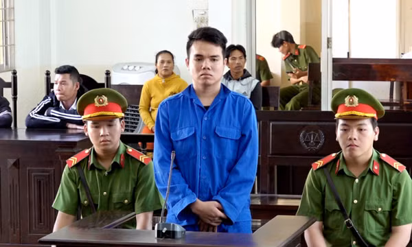 Cháu đâm cậu ruột tử vong vì câu nói "khó nghe"