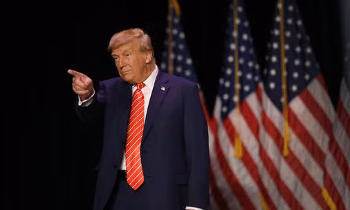 Lý do ông Trump từ chối thăm Ukraine theo lời mời của Tổng thống Zelensky