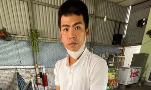 Vay lãi 200%/năm, thế chấp bằng... clip khỏa thân