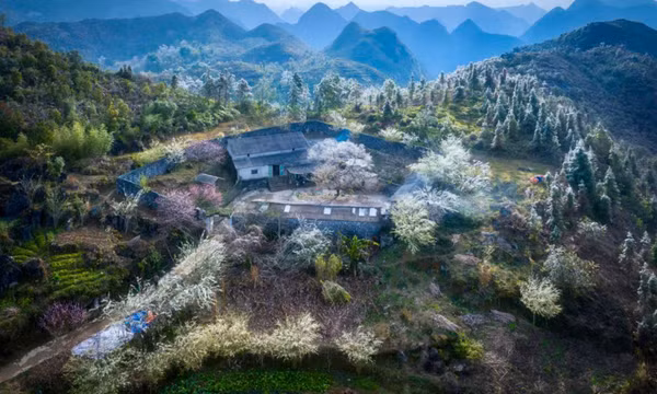 Cảnh sắc dọc 'cung đường vàng' Hà Giang